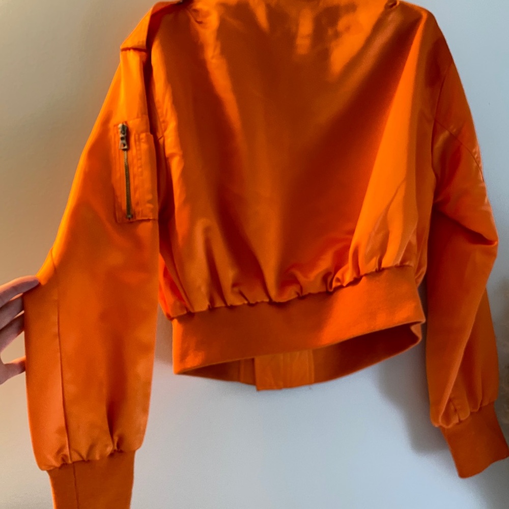 Bomber jacket - Picture 2 of 2